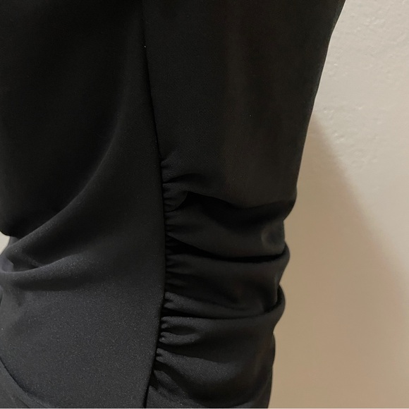 STUNNING Black Open Back Top with Beautiful Draped Bow Shoulders Size: Small 💃 🌟 - Picture 9 of 12